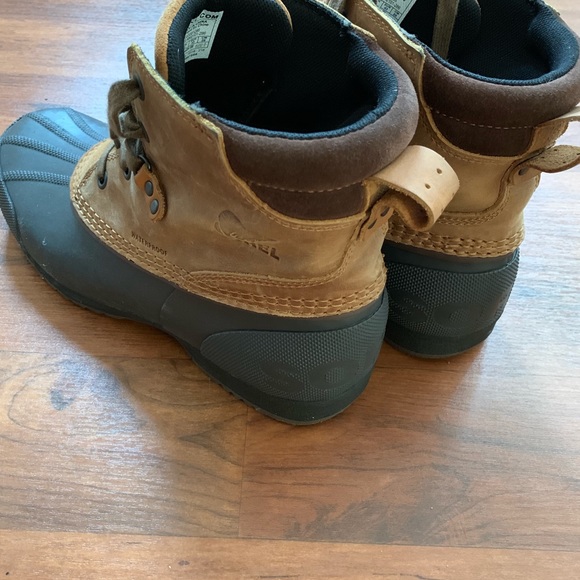 Sorel waterproof snow boots.